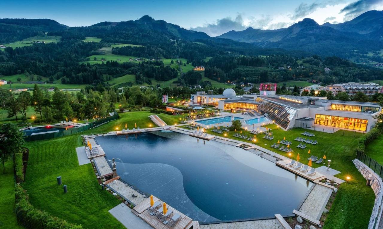 Haus Kira Hotell Bad Hofgastein Exteriör bild